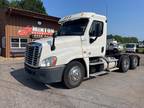 2014 Freightliner Cascadia 125 Tandem Axle Day Cab