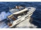 2024 Jeanneau Merry Fisher 1095 Flybridge