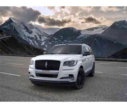 2024 Lincoln Navigator Black Label is a Silver 2024 Lincoln Navigator Black Label SUV in Issaquah WA