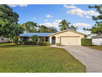 2521 Clipper Way Naples, FL