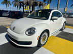 2013 Volkswagen Beetle 2.5L PZEV 2dr Coupe 6A w/ Sunroof