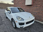 2016 Porsche Cayenne Base WOW 1 Owner No Accident AWD White/Red Beauty