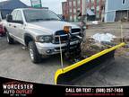 2004 Dodge Ram 1500 4dr Quad Cab 140.5 WB 4WD SLT