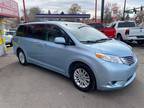 2017 Toyota Sienna XLE Minivan 4D