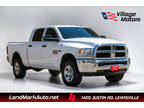 2015 DODGE Ram 2500 4WD Crew Cab Tradesman HEMI SUPER NEAT DRIVES GREAT !!