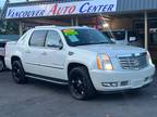 2007 Cadillac Escalade EXT Base AWD 4dr Crew Cab SB