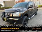 2009 Nissan Titan SE 4x2 Crew Cab Short Bed 4dr