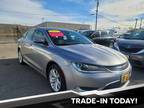 2015 Chrysler 200 Limited 4dr Sedan