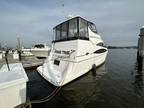 2002 Carver Yachts 33 Aft Cabin