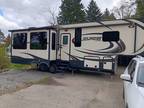 2015 Keystone Alpine 3010RE 34ft