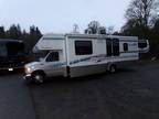 2005 Fleetwood Jamboree 31M 32ft