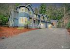 Kirkland 7BR 5.5BA, Luxury, Elegance, TWO HOMES!