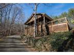 Tryon, Next To TIEC. 23 acres. 2 cottages great for vacation