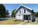 Hoquiam, Investment Opportunity. This duplex is located near