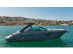2017 Cruisers Yachts 338 South Beach Edition Bow Rider
