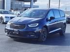 Used 2024 Chrysler Pacifica Plug-In Hybrid S