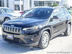 Pre-Owned 2019 Jeep Cherokee Latitude