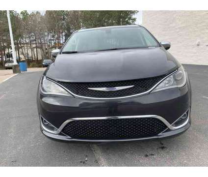 2020 Chrysler Pacifica Limited is a 2020 Chrysler Pacifica Limited Car for Sale in Wake Forest NC