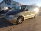 2003 Kia Sedona 4dr Auto LX