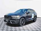 2024 Volvo XC60 Recharge Plug-In Hybrid Ultimate