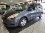 2009 Toyota Sienna LE 7-Passenger MIN-VAN