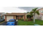 14641 Cedar Creek Pl, Davie, FL 33325