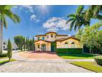 15012 11th St SW, Miami, FL 33194