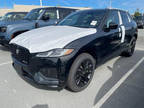 2024 Lexus RXRX 350 EXECUTIVE New CarSeats: 5Mileage: 15 kmsExterior:Cloudburst