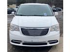 2014 Chrysler Town and Country Touring 4dr Mini Van