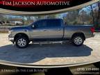 2017 Nissan Titan XD SV 4x4 4dr Crew Cab (Diesel)