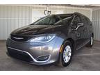 2017 Chrysler Pacifica Touring L 4dr Mini Van