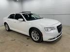 2017 Chrysler 300 Touring