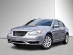 2013 Chrysler 200 4dr Sdn LX