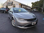 2015 Chrysler 200 Limited Sedan 4D