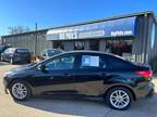 2015 Ford Focus SE Sedan 4D