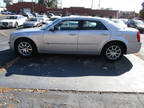 2010 Chrysler 300 C HEMI 4dr Sedan