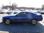 2005 Ford Mustang V6 Deluxe 2dr Fastback