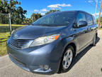 2015 Toyota Sienna Le 8-Passenger