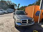 2005 Dodge Dakota Quad Cab SLT Pickup 4D 5 1/2 ft