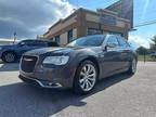 2019 Chrysler 300 300 Limited Sedan 4D