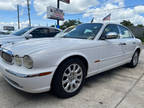 2004 Jaguar XJ-Series XJ8 4dr Sedan