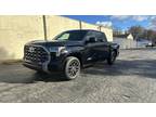 2022 Toyota Tundra CrewMax Platinum Pickup 4D 5 1/2 ft