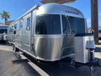 2019 Airstream CLASSIC 33FBT TWIN