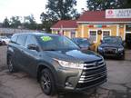 2019 Toyota Highlander LE Plus AWD 4dr SUV