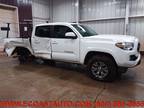 2018 TOYOTA TACOMA SR5 Double Cab 4WD