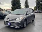 2018 Toyota Sienna XLE Minivan 4D