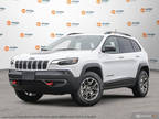 2023 Jeep Cherokee Trailhawk