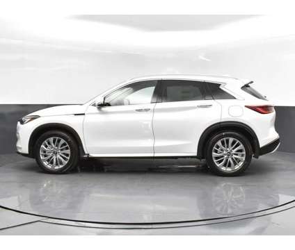 2024 Infiniti Qx50 Luxe is a White 2024 Infiniti QX50 Luxe SUV in Jackson MS