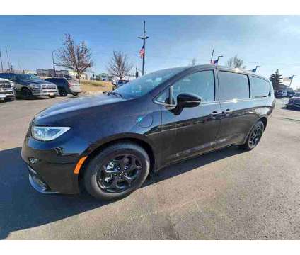 2024NewChryslerNewPacificaNewFWD is a Black 2024 Chrysler Pacifica Car for Sale in Waconia MN