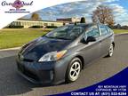 2015 Toyota Prius 5dr HB Two (Natl)